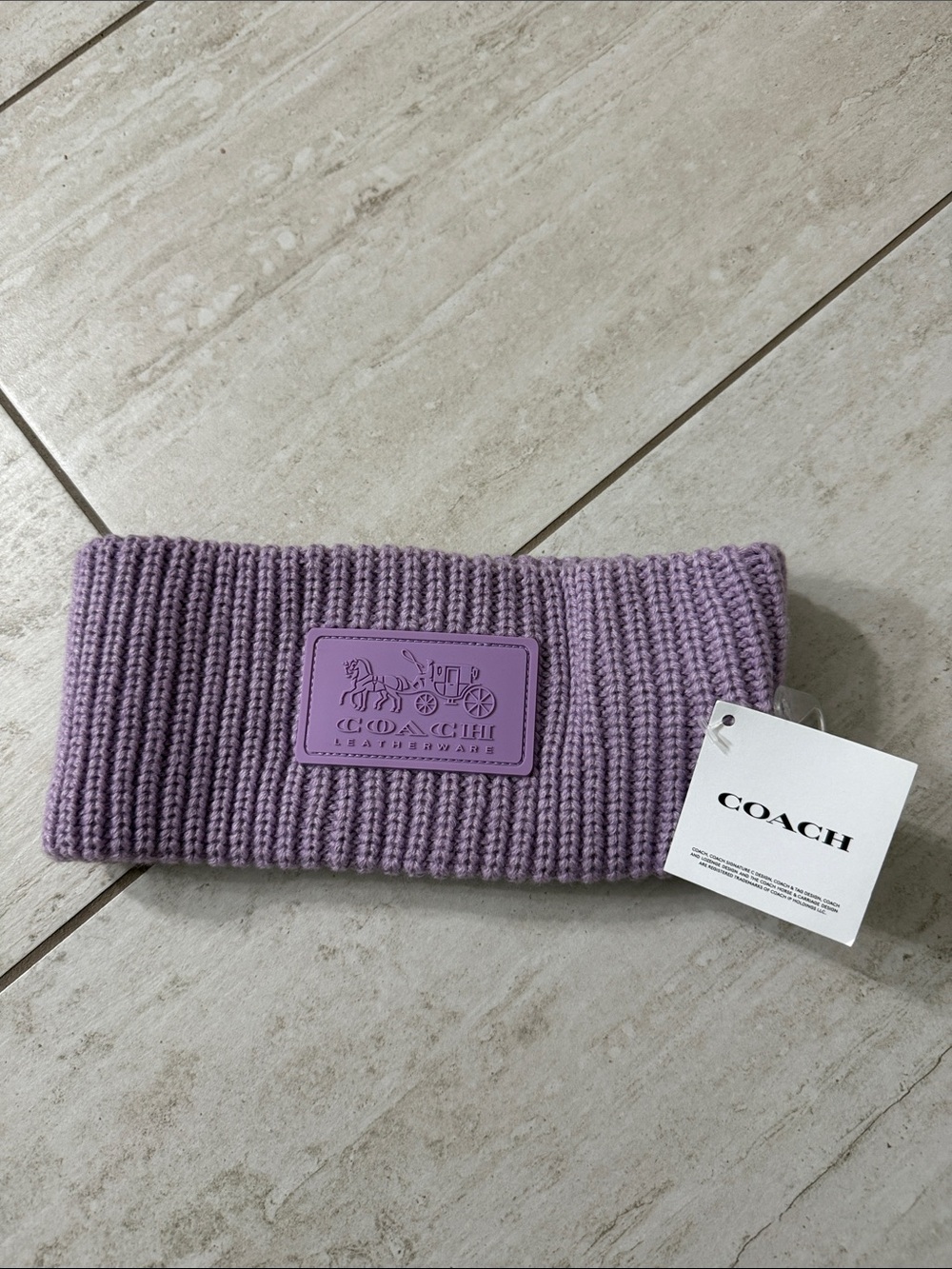 COACH Lavender Ribbed Knit Headband with Logo Patch..nwt ..authentic